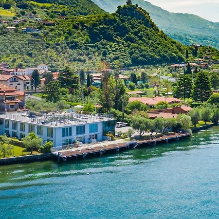 Direttamente Al Lago Apartments Мароне Екстериор снимка