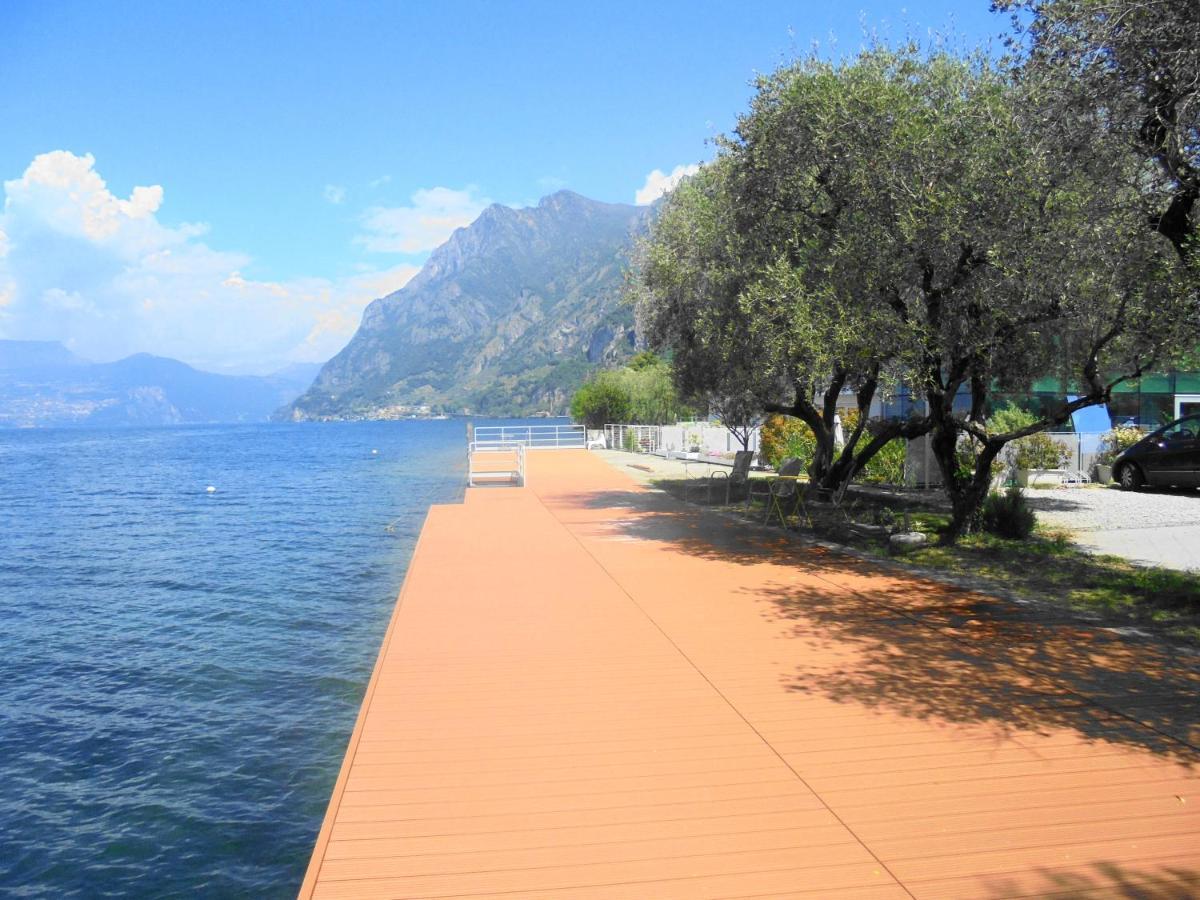 Direttamente Al Lago Apartments Мароне Екстериор снимка